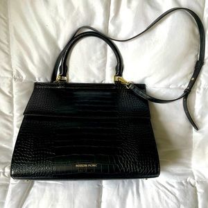 Modern Picnic, The Large Luncher Bag, black Faux crocodile